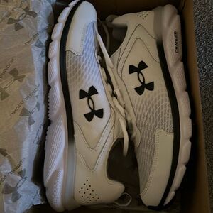 Under Armour Charged Assert 9